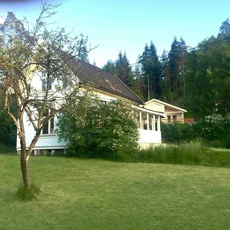 Charming Near & Nature * 사릅스보르그