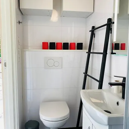 Charming Near & Nature 펜션 사릅스보르그